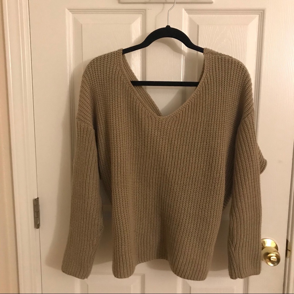 Cropped Beige Twist Knotted Back Shrug Sweater - Picture 2 of 5